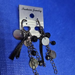 COSTUME EARRINGS