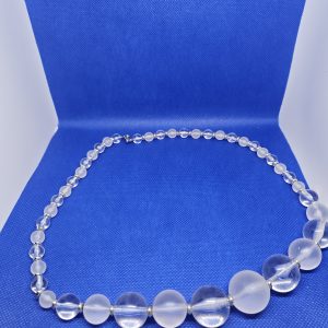 COSTUME NECKLACE